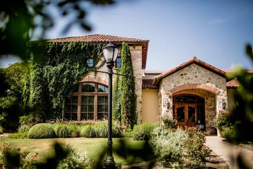 Classic Dripping Springs and Driftwood wine tour